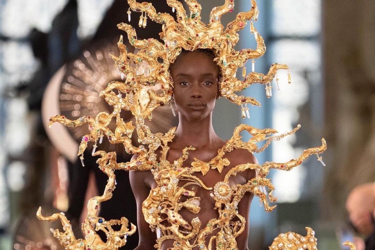 Schiaparelli Celebrates a Return to the Runway at Paris Couture Fashion Week 2022