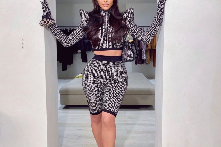Kim Kardashian Gave Us Balmain Moment in Balmain Black and White Printed Look by Olivier Rousteing and $3,600 Bicolor Jacquard 1945 Bag!