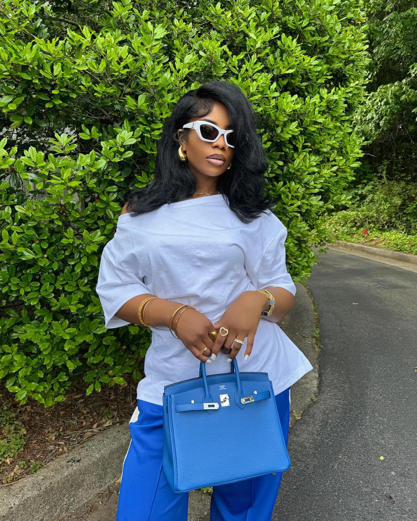 Most Stylish Influencer Fashion Bomb Daily Dearra
