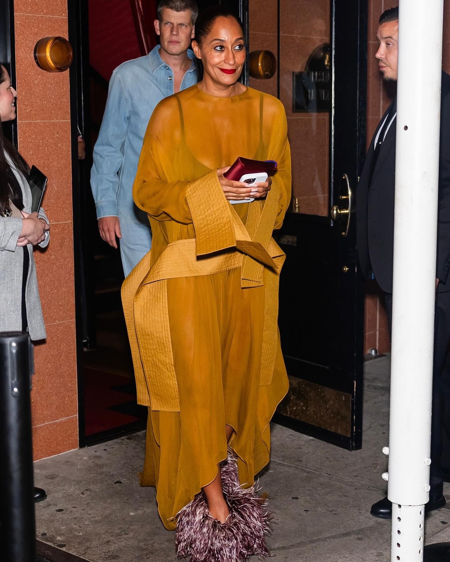 Tracee Ellis Ross Fashionista Of The Year 2024 Fashion Bomb